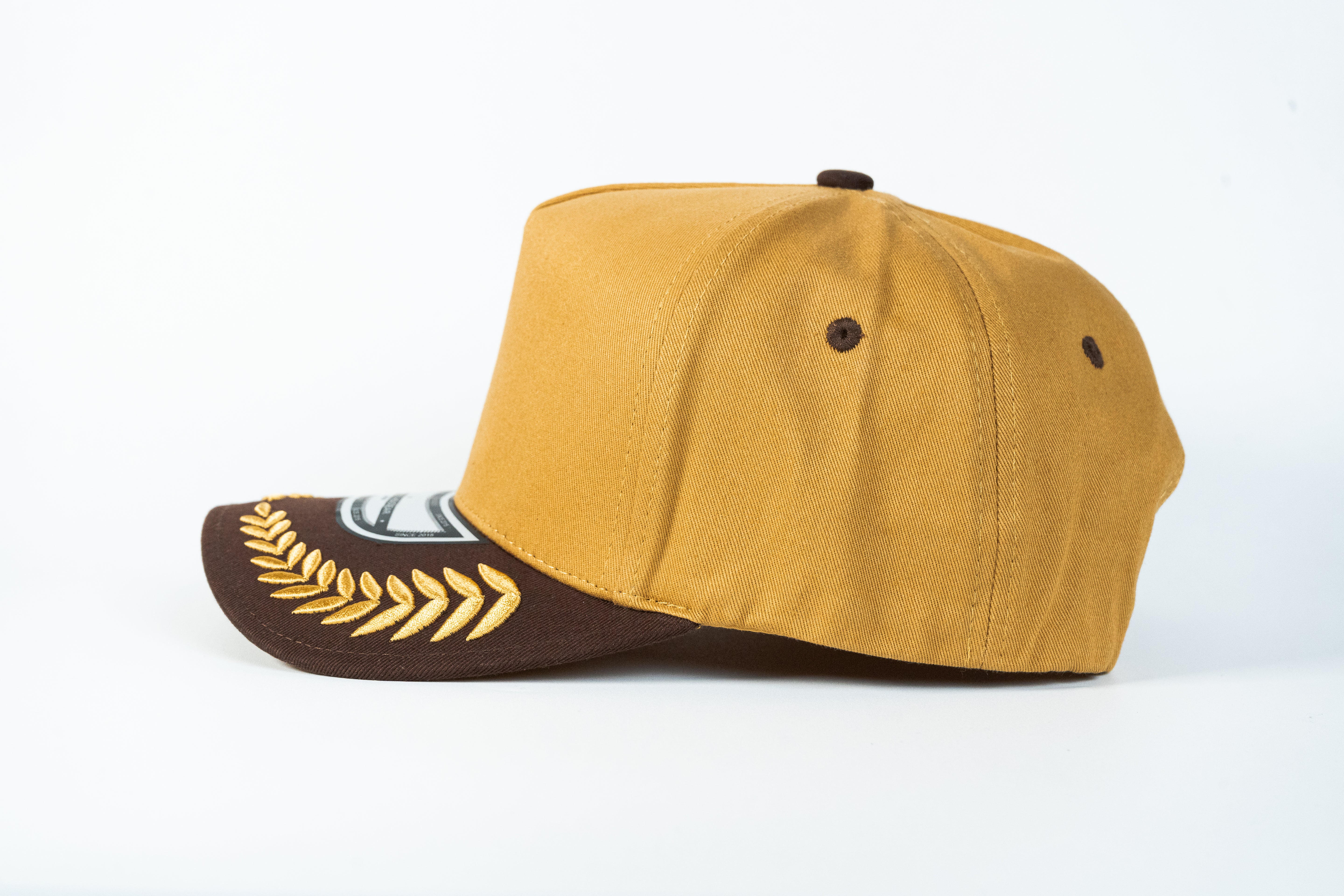 LAUREL BROWN/TIM | NISSI