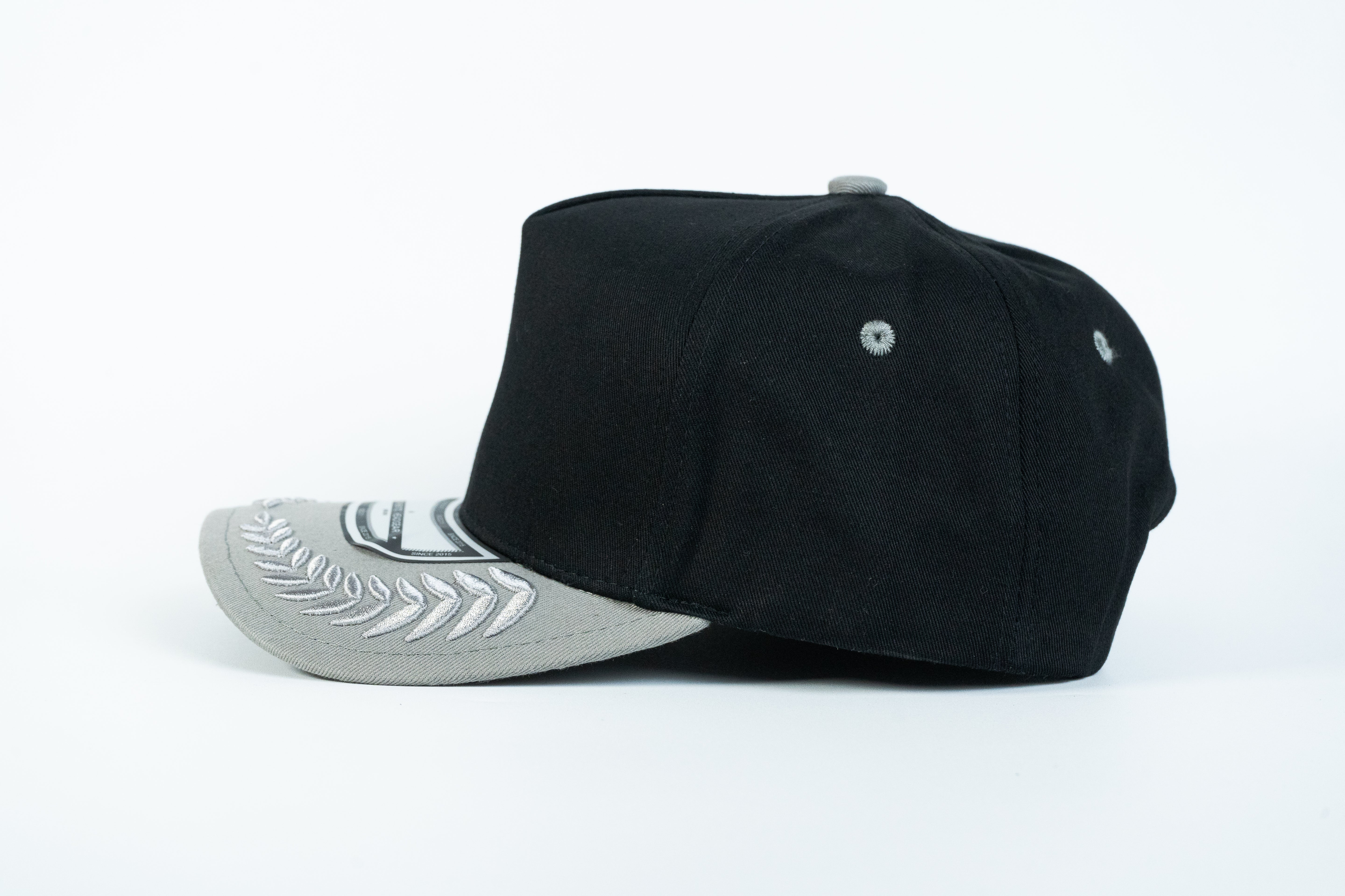 LAUREL GRAY/BLACK | NISSI